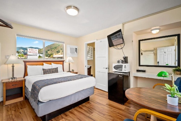 Sunbeam Motel image 7